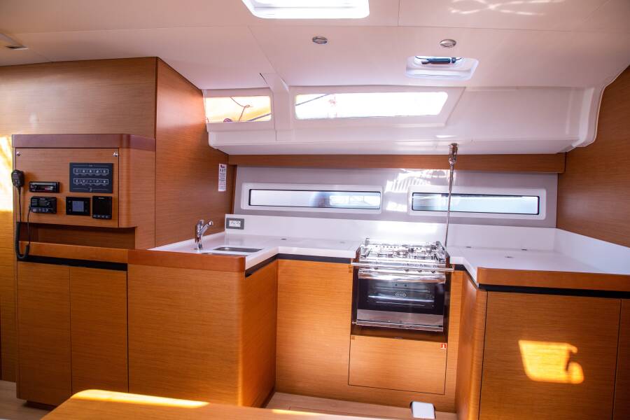 Sun Odyssey 490 Thaleia