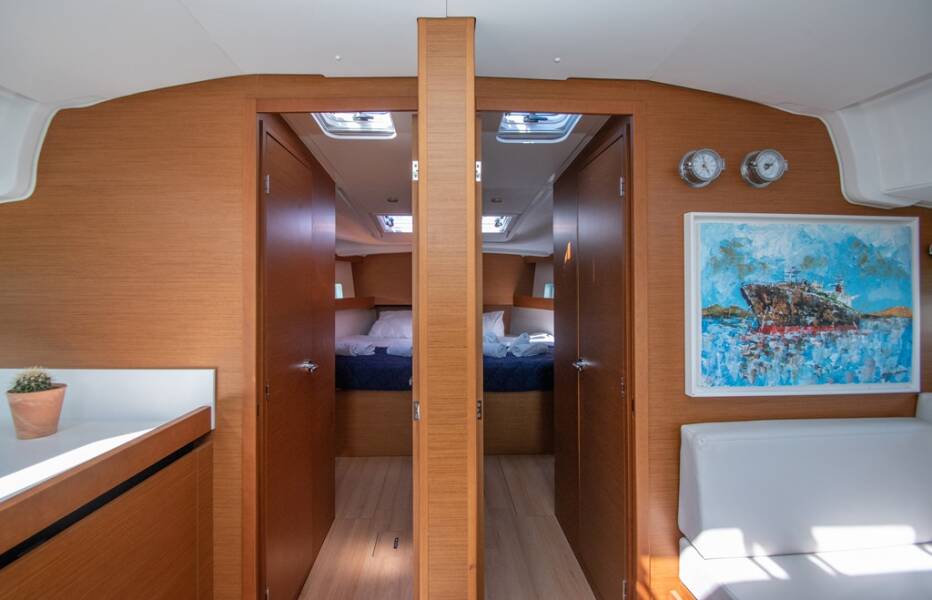 Sun Odyssey 490 Knot
