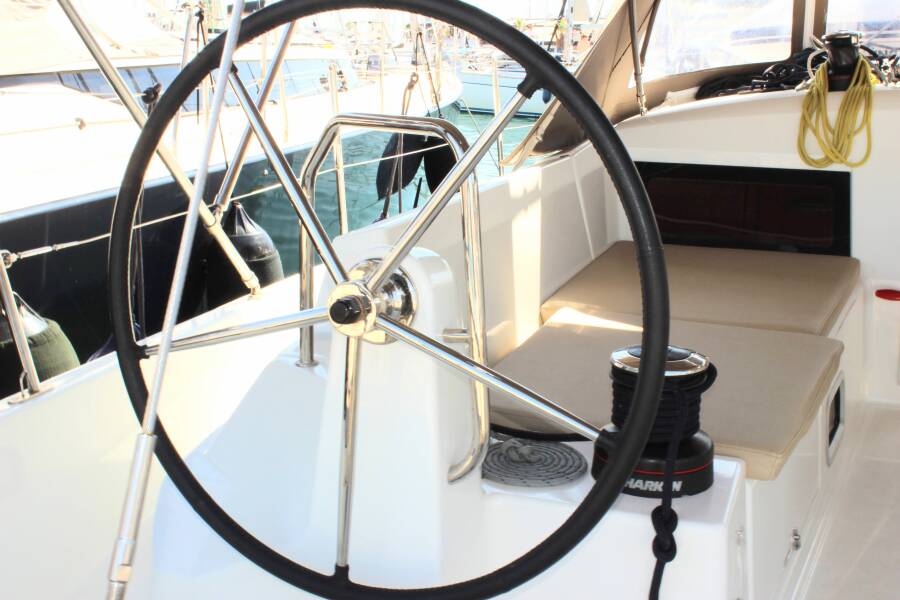 Sun Odyssey 490 None