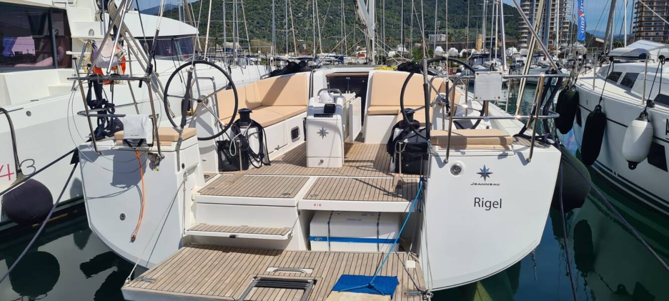 Sun Odyssey 490 Rigel