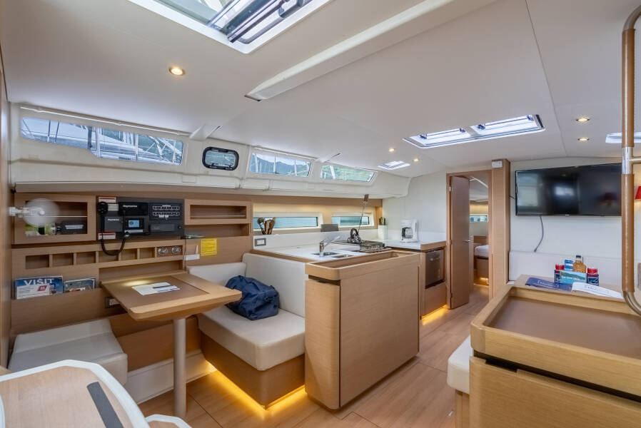 Sun Odyssey 490 After Physics