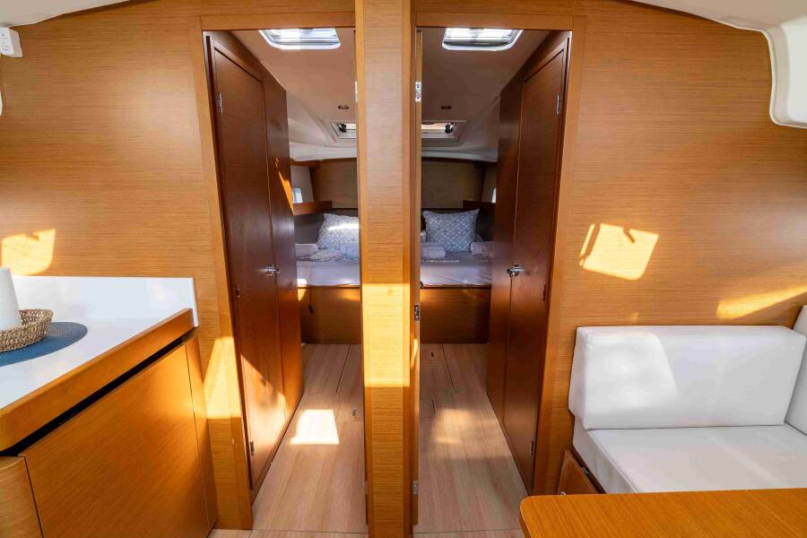 Sun Odyssey 490 Ela