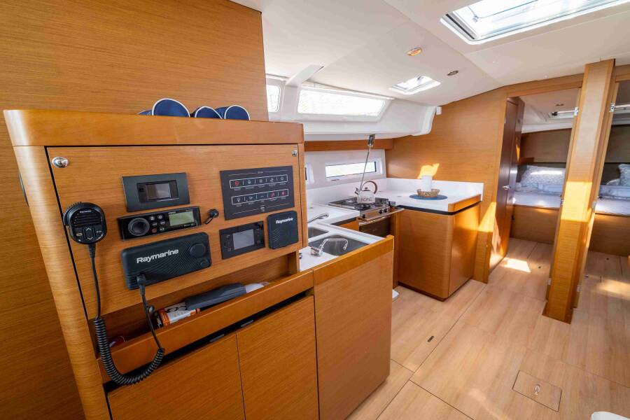 Sun Odyssey 490 Ela