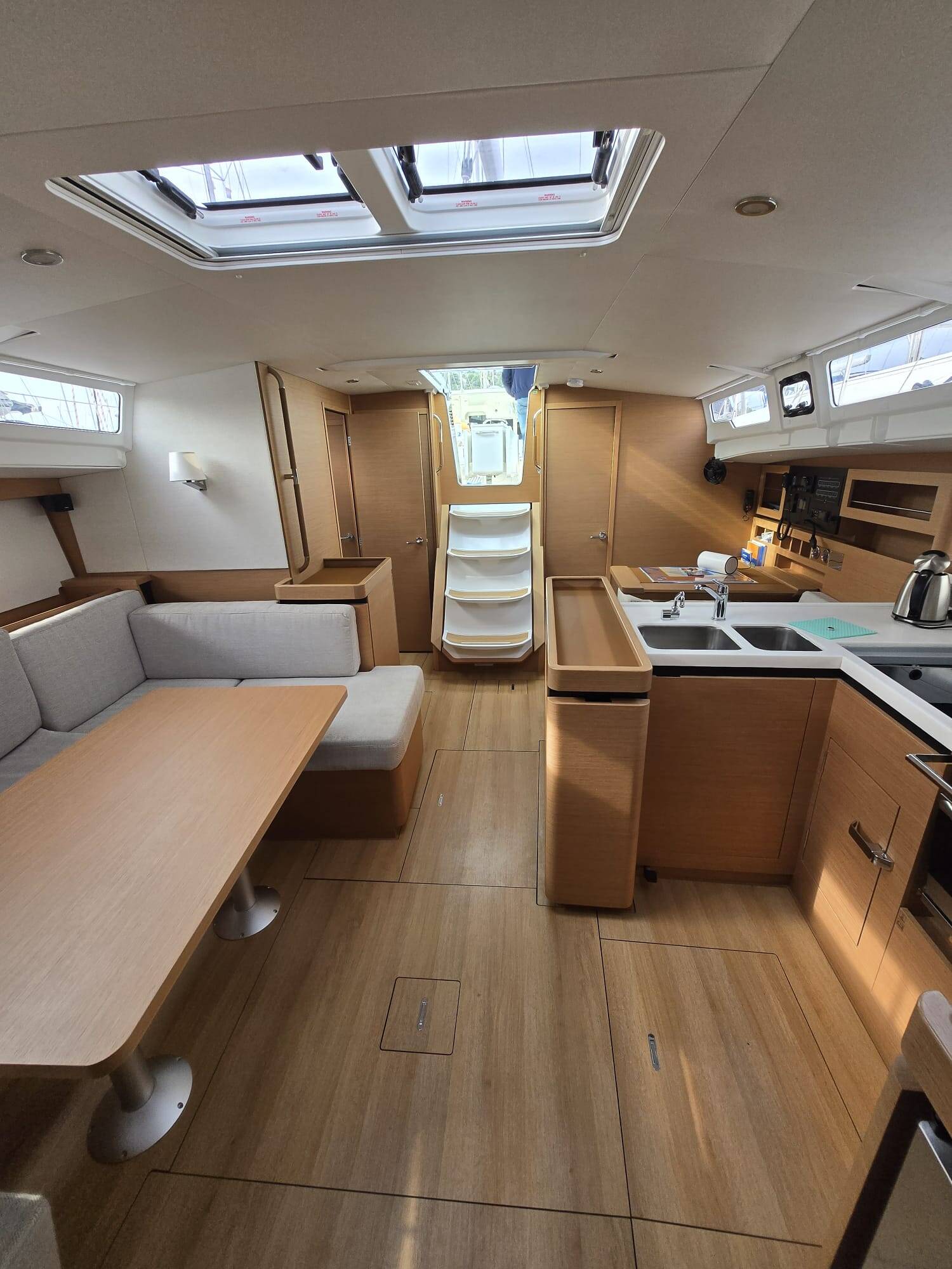 Sun Odyssey 490 Sofiya