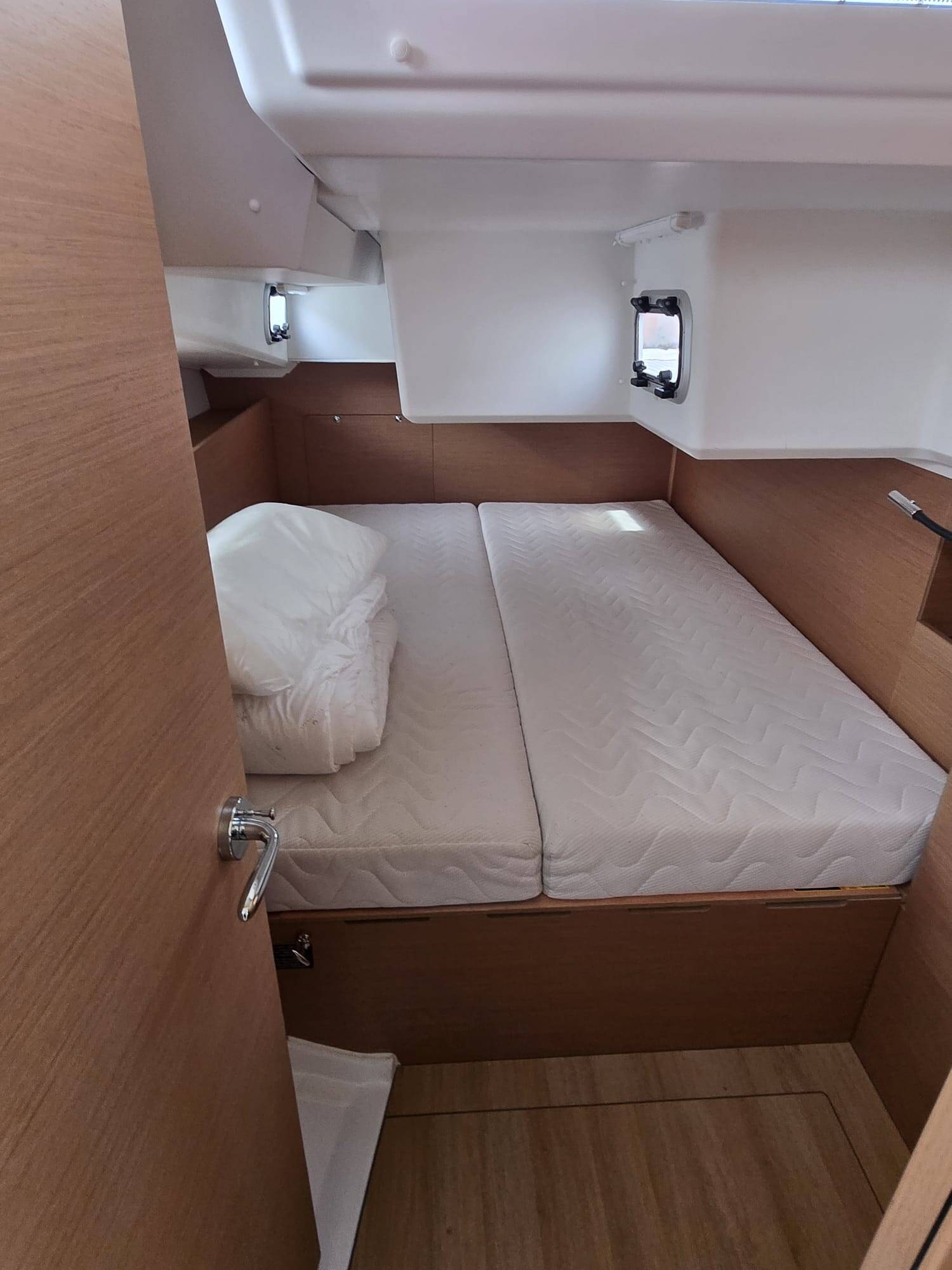 Sun Odyssey 490 Sofiya