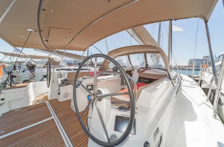 Sun Odyssey 490 Bellatrix