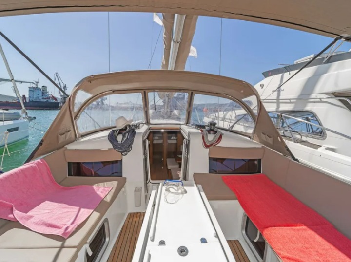 Sun Odyssey 490 Bellatrix