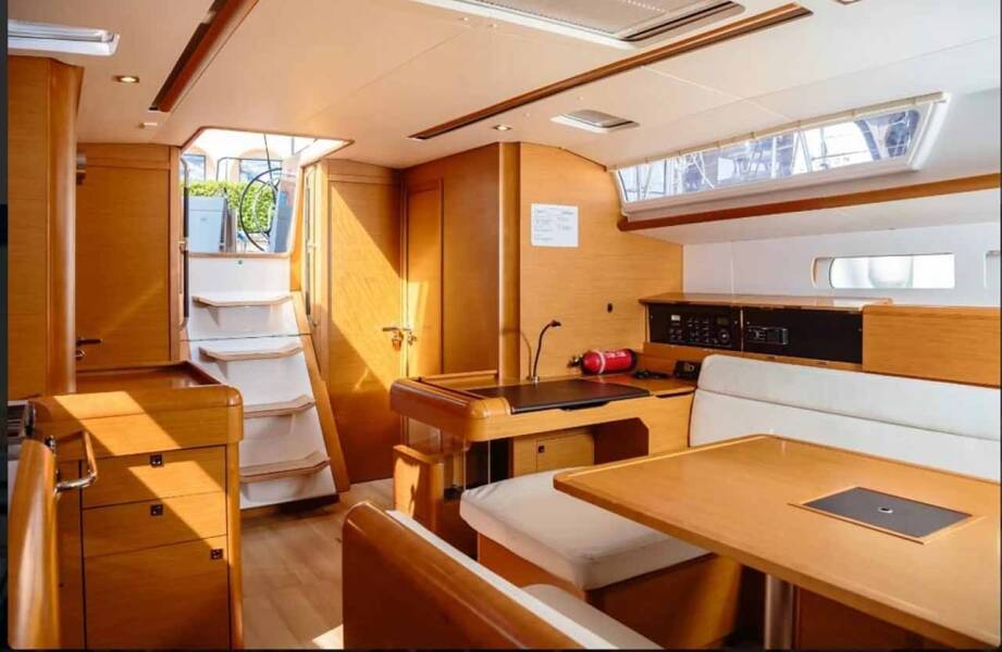 Sun Odyssey 519 Kalos
