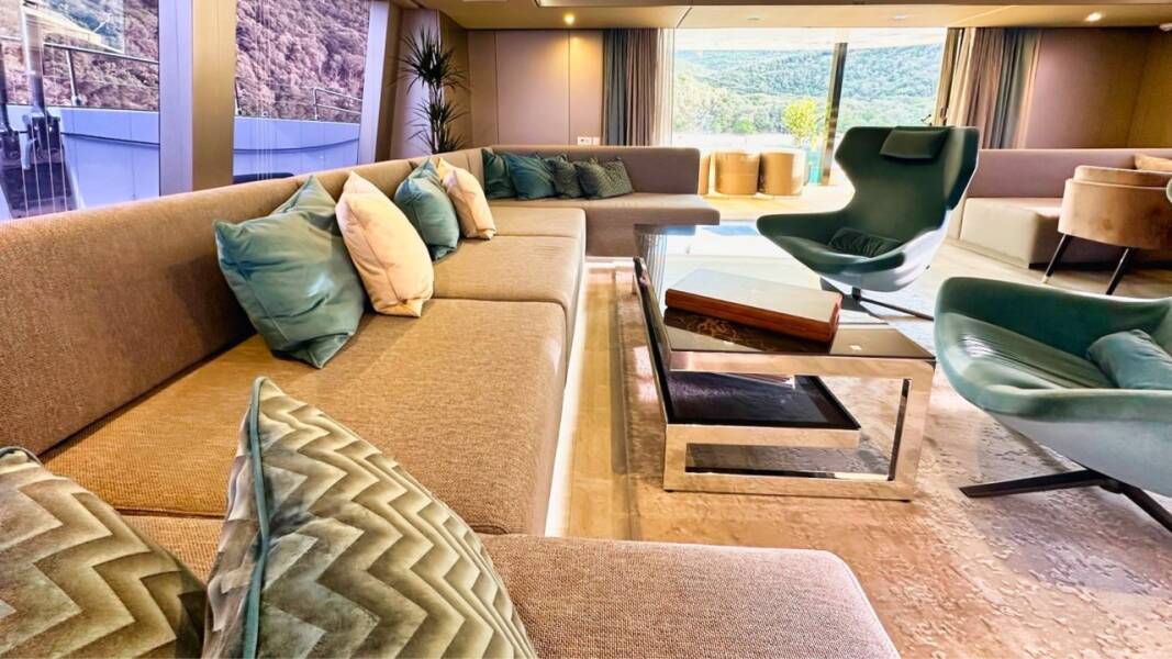 Sunreef 80 Honeybird
