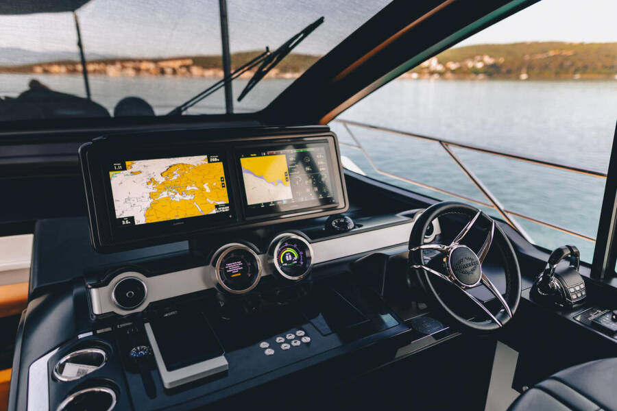 Sunseeker 65 Sport Yacht K2