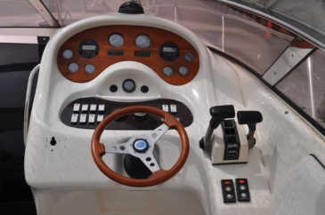 Sunseeker Hawk 31 El Halcon