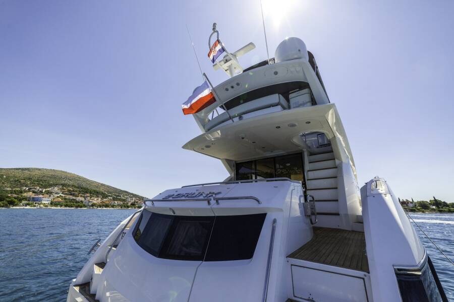 Sunseeker Manhattan 63 2 Drunk