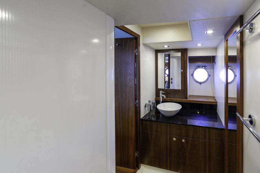 Sunseeker Manhattan 63 2 Drunk