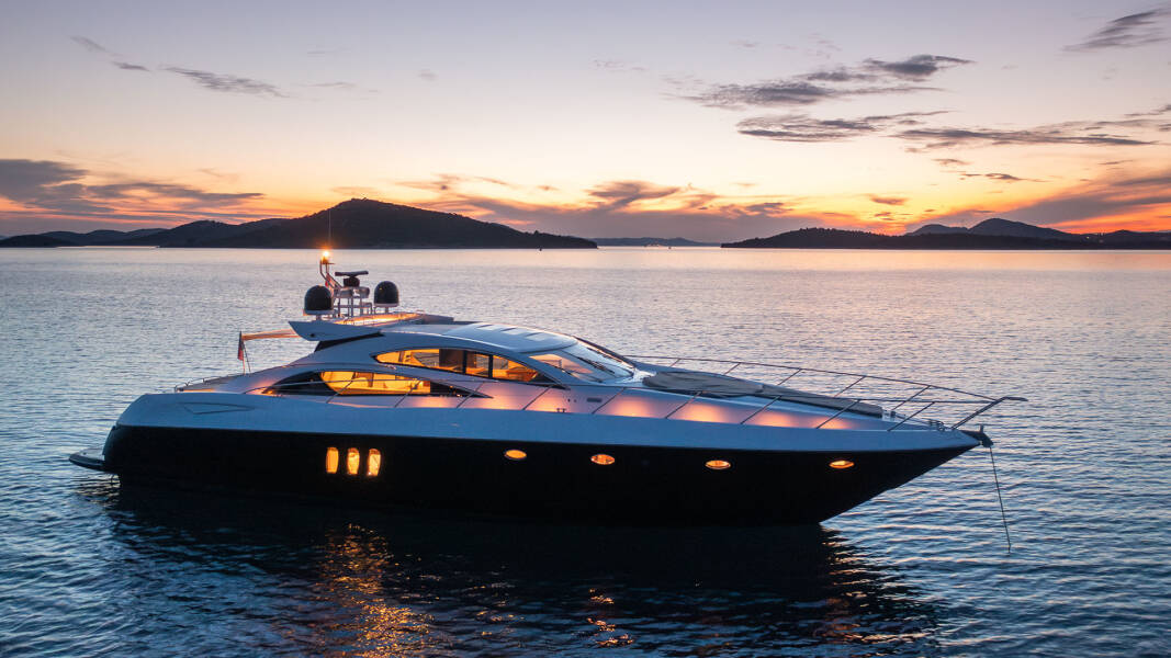 Sunseeker Predator 72 Boy Toy