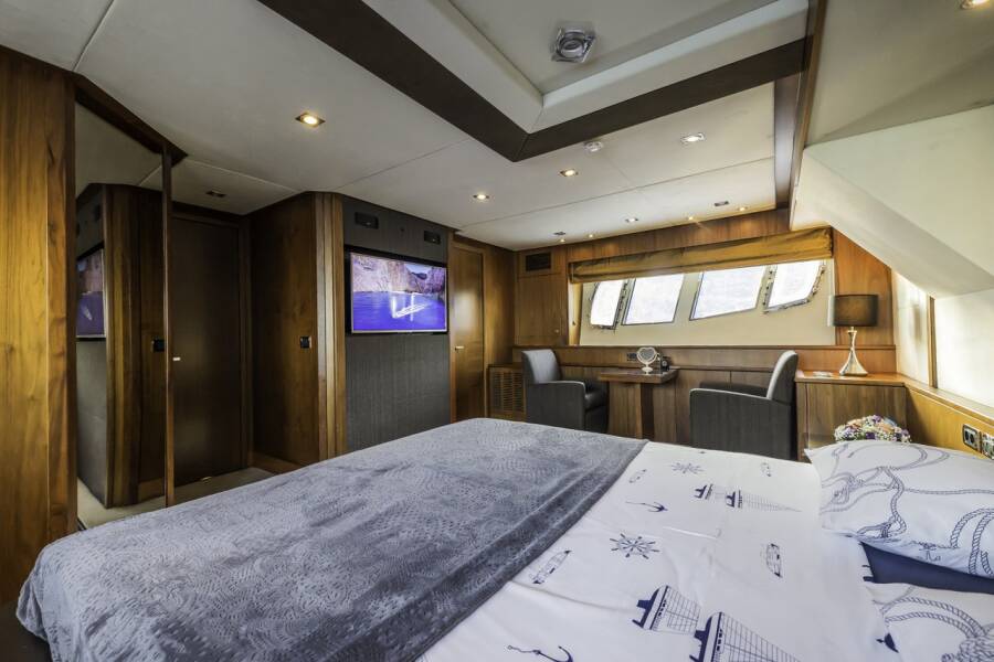 Sunseeker Yacht 86 The Best Way