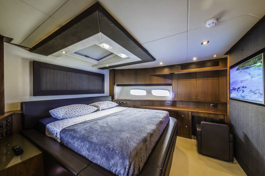 Sunseeker Yacht 86 The Best Way