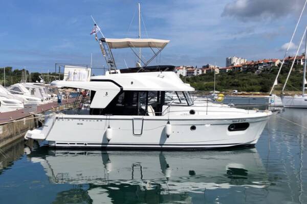Swift Trawler 35 Max